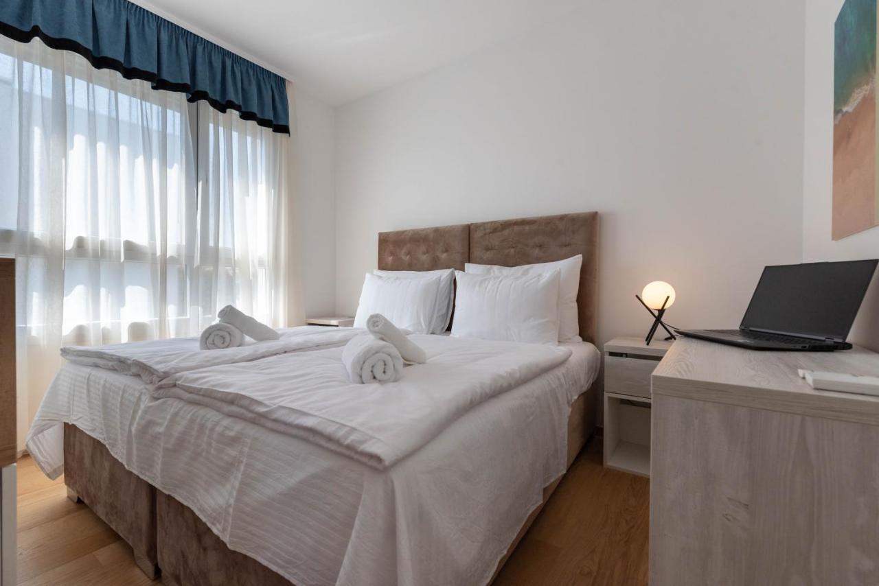 Dalmatia Apartment Znjan Split Exterior photo